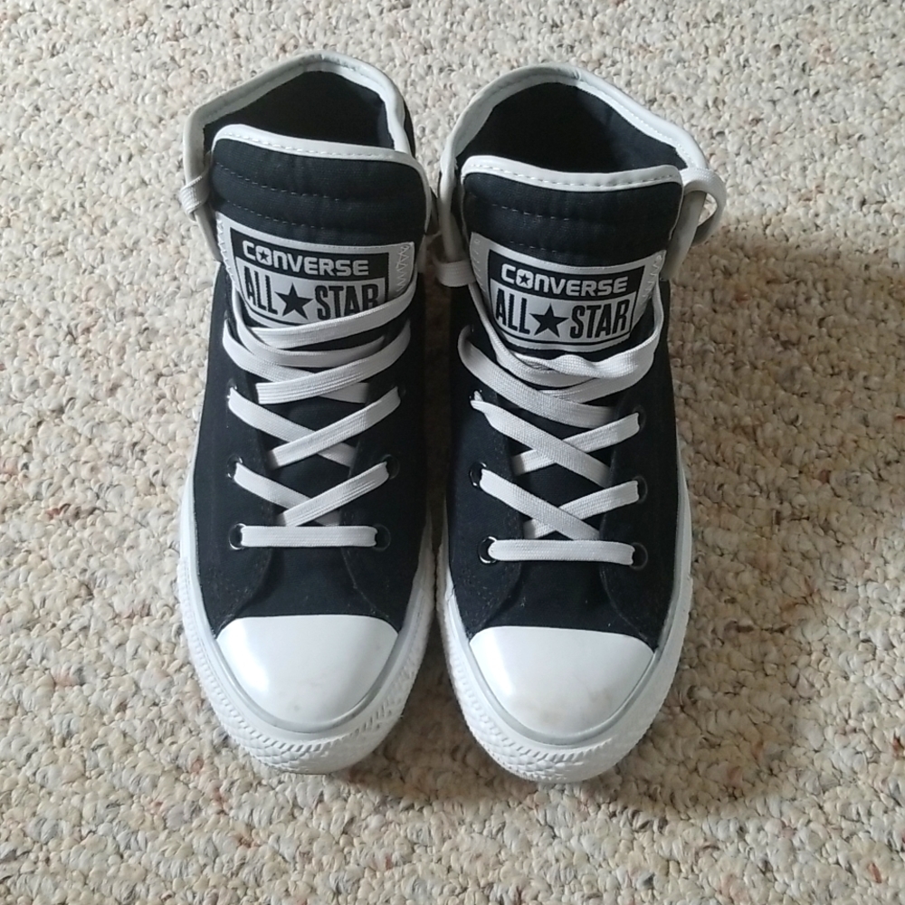 Converse Black and White High Tops Size 6 Mens, 8 Womens,